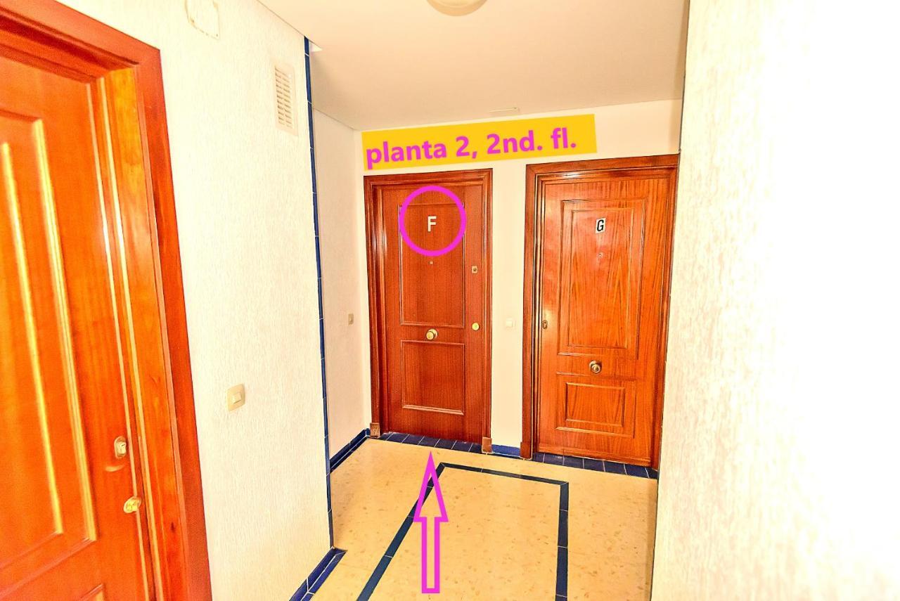 Ocean View Beach Apartment With Pool & Balconies エル・プエルト・デ・サンタ・マリア エクステリア 写真