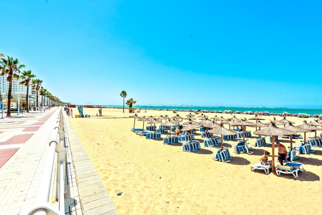 Ocean View Beach Apartment With Pool & Balconies エル・プエルト・デ・サンタ・マリア エクステリア 写真